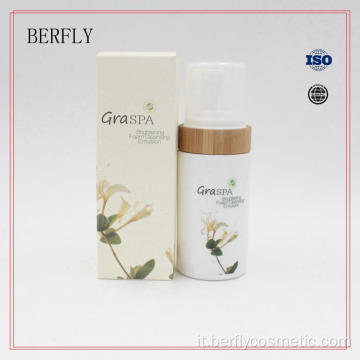 Emulsione detergente schiumogena schiarente detergente viso